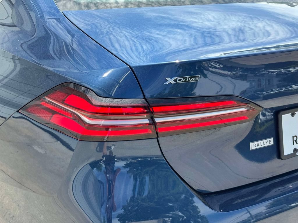Certified 2026 BMW 530i xDrive w/ Premium Package AWD/4WD image 10