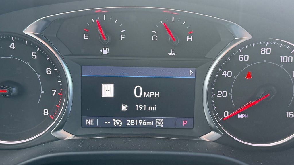 Used 2023 GMC Acadia AT4 image 19