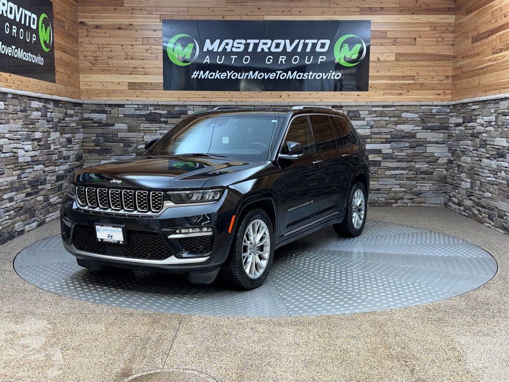 Used 2022 Jeep Grand Cherokee Summit image 4