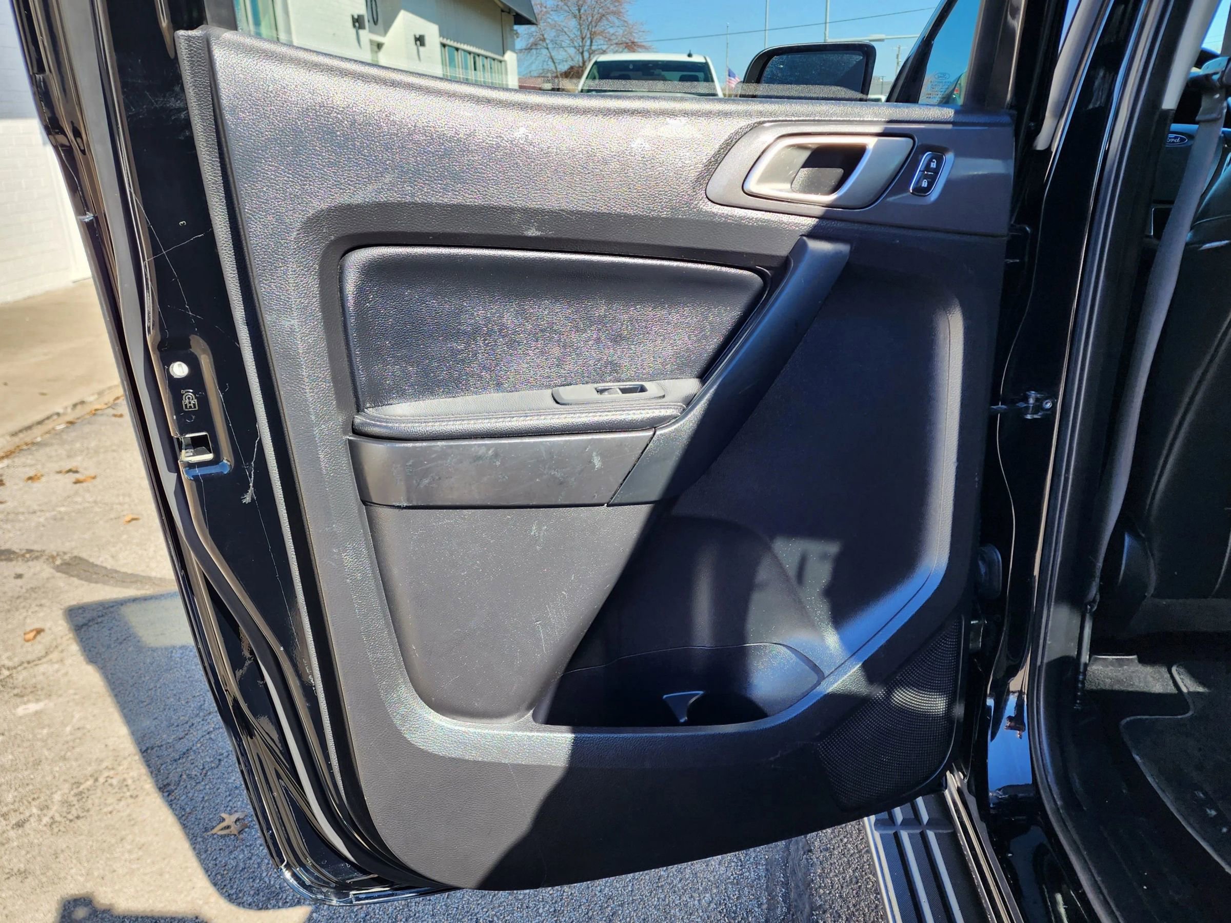 Used 2019 Ford Ranger Lariat w/ Equipment Group 501A Mid image 15