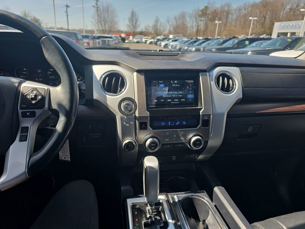 Used 2018 Toyota Tundra Limited w/ Limited Premium Package image 30