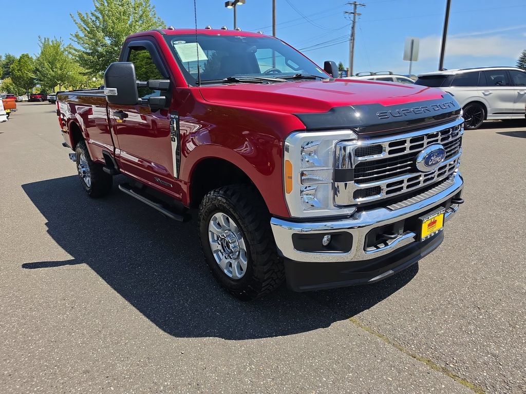 Used 2023 Ford F350 XLT w/ 360-Degree Camera Package AWD/4WD image 3