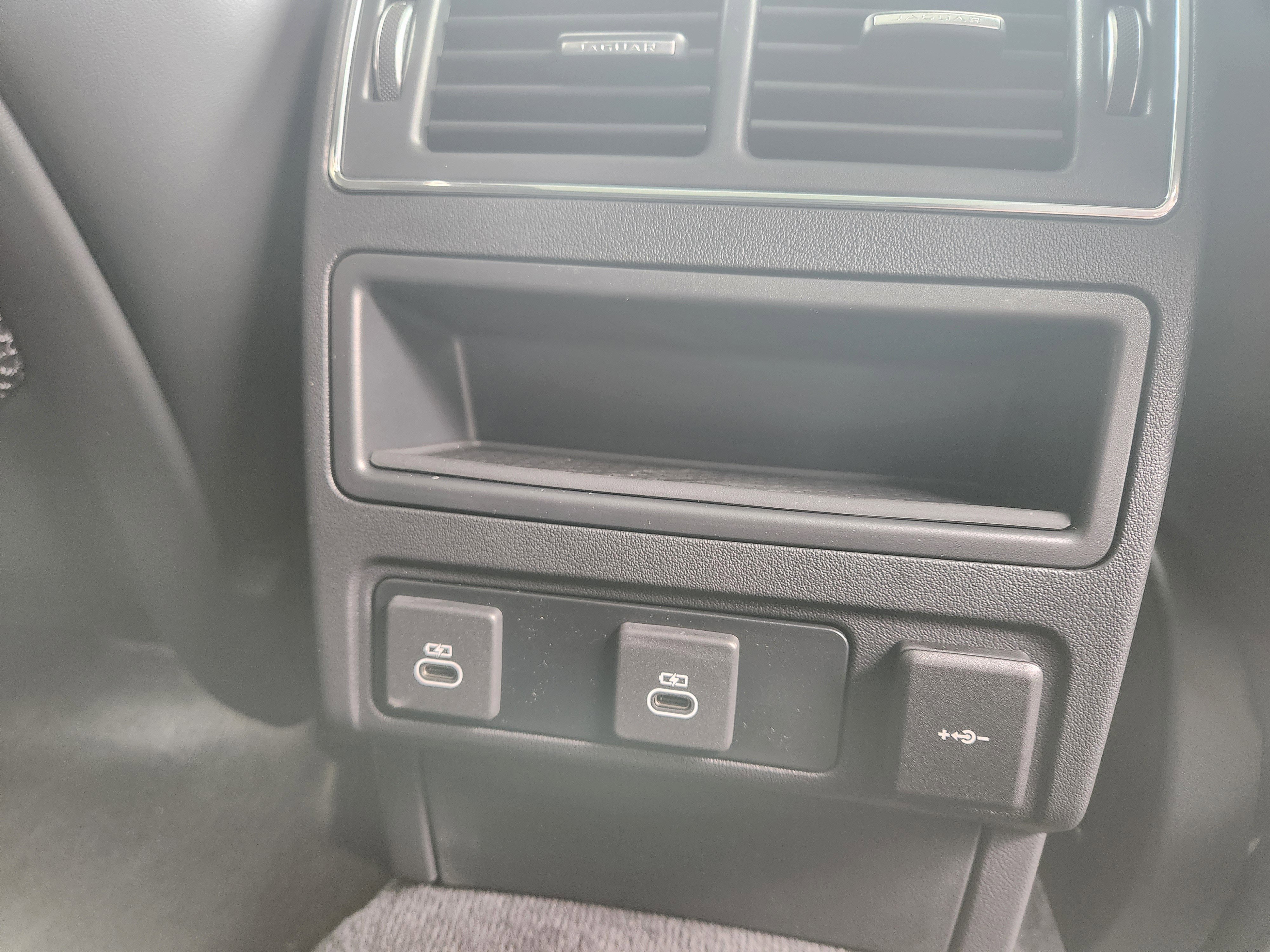 New 2026 Jaguar F-PACE R-Dynamic S image 20