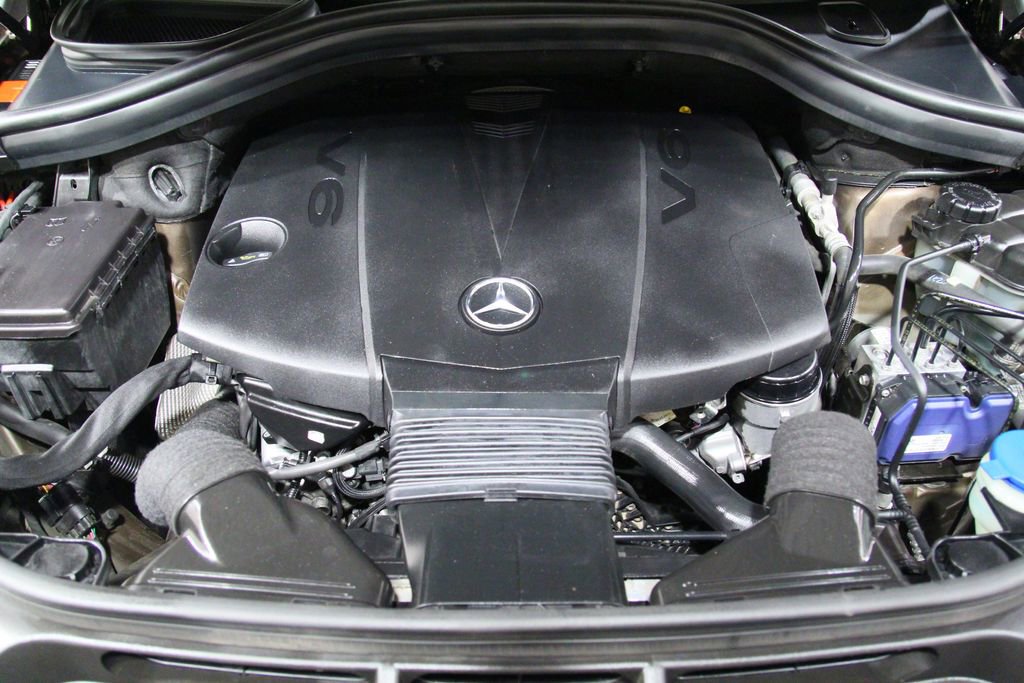 Used 2014 Mercedes-Benz ML 350 BlueTEC 4MATIC image 30