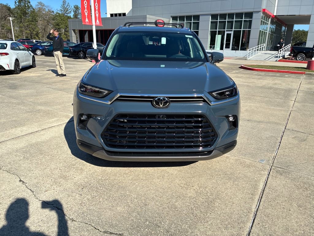 New 2026 Toyota Grand Highlander Platinum image 10