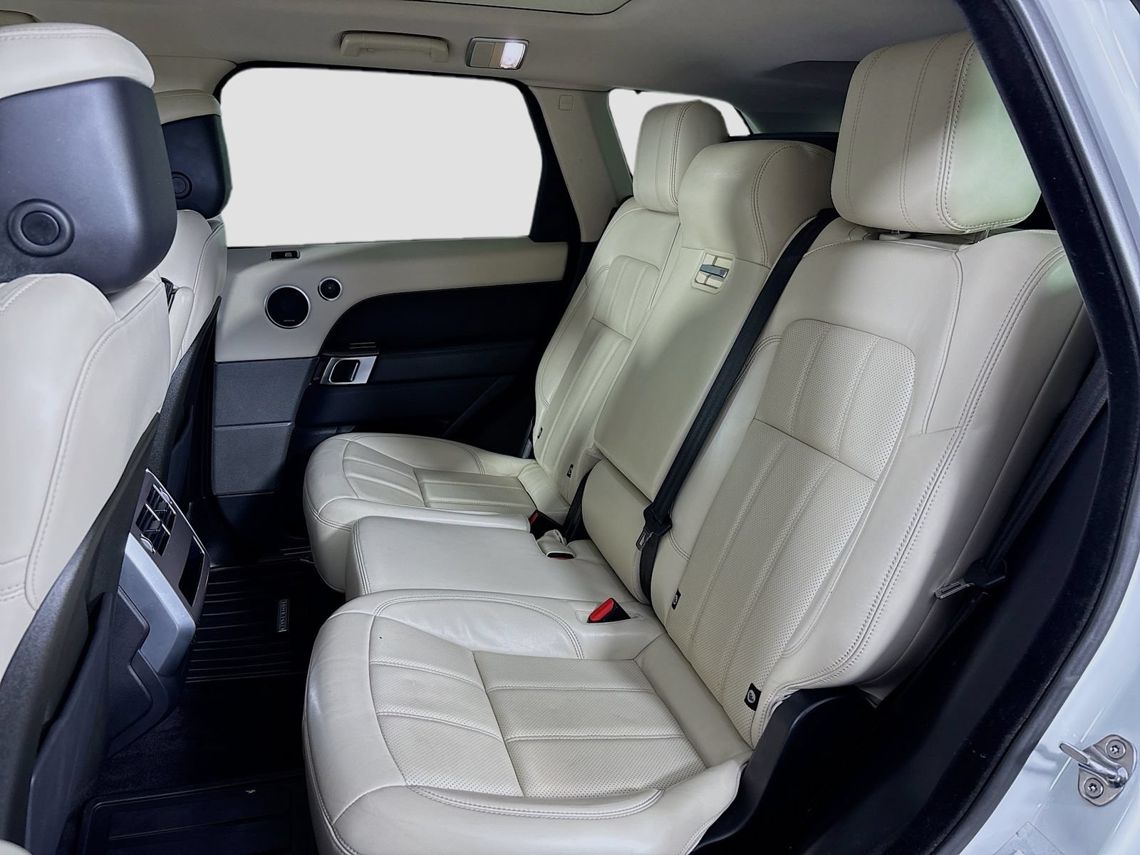 Used 2020 Land Rover Range Rover Sport HSE AWD/4WD image 26