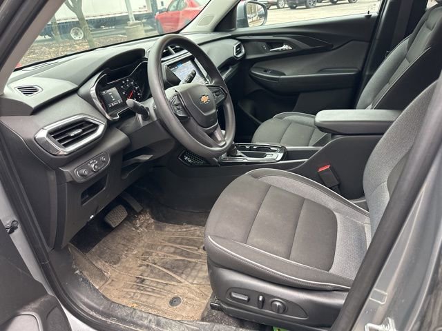 Used 2023 Chevrolet TrailBlazer LT w/ Convenience Package image 10