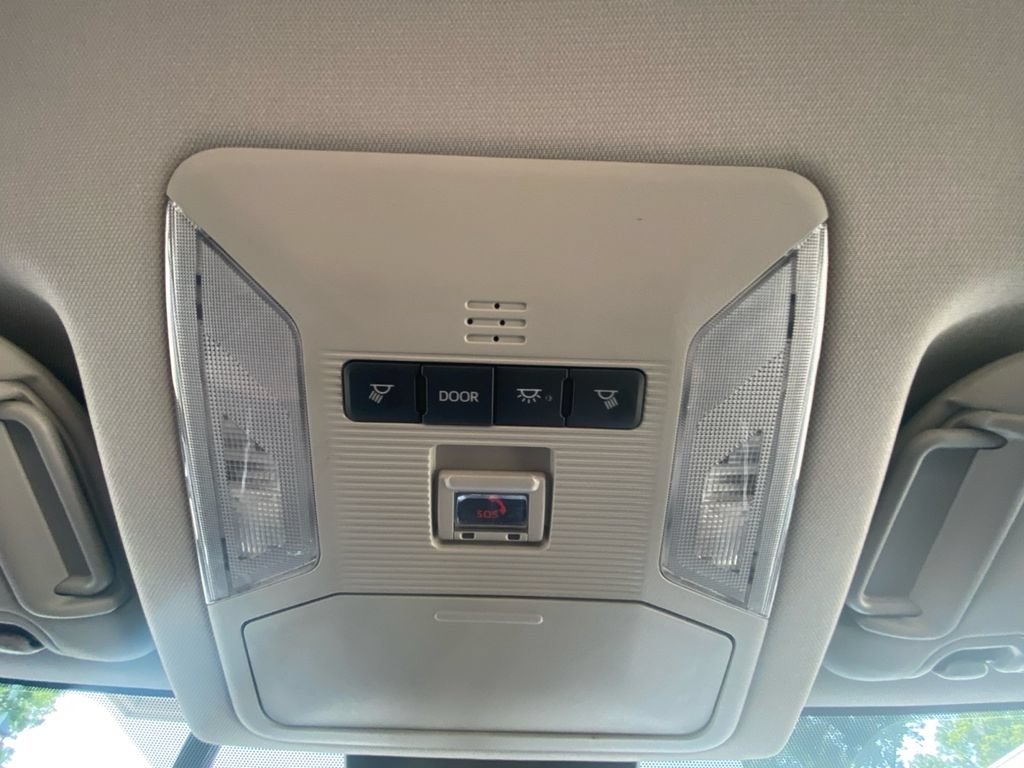 Used 2024 Toyota RAV4 XLE AWD/4WD image 24