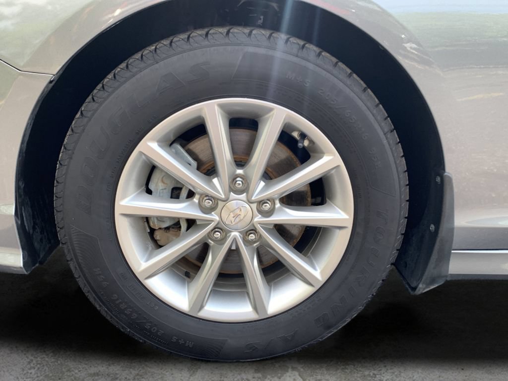 Used 2018 Hyundai Sonata SE FWD image 46