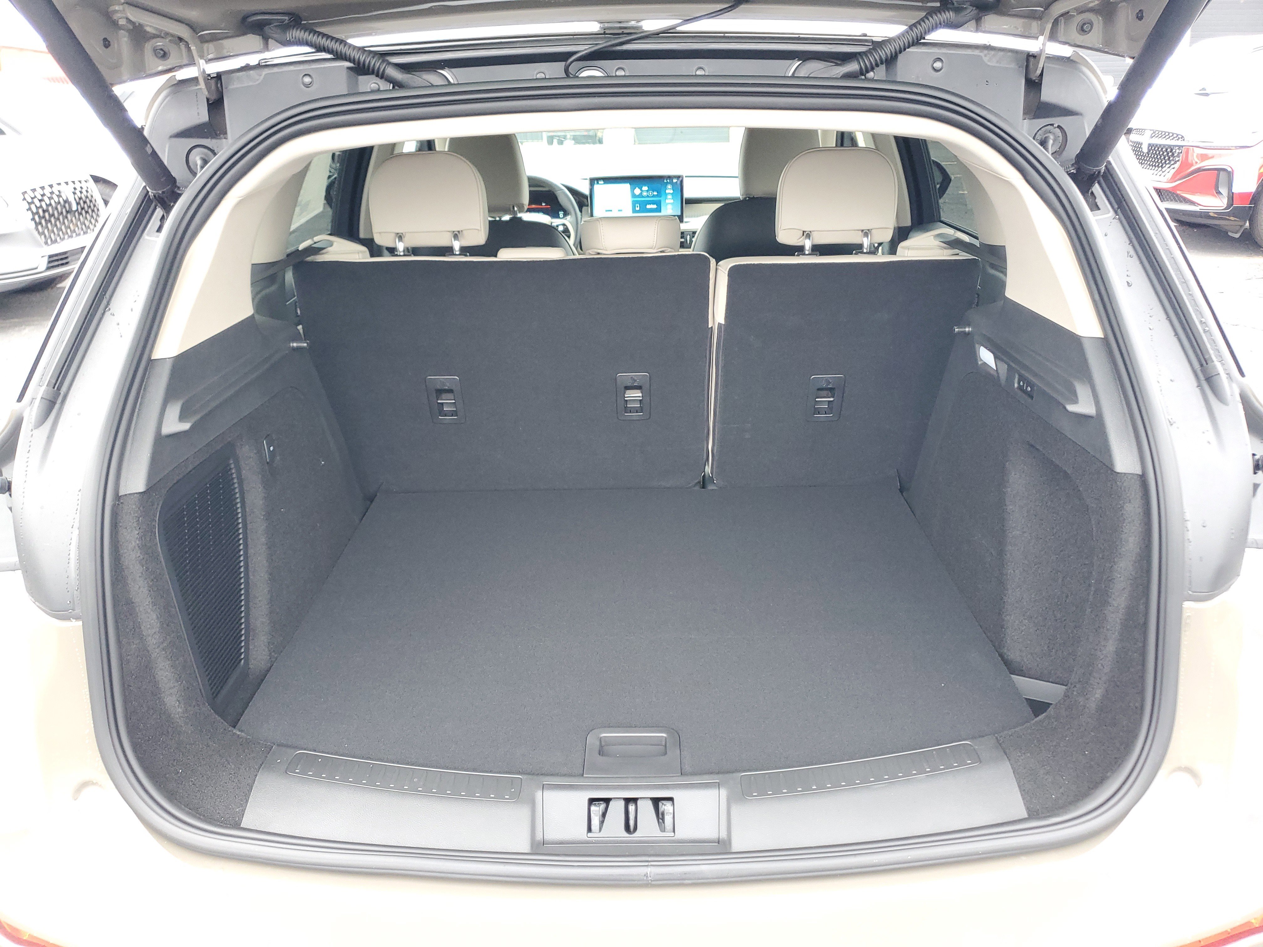 New 2026 Lincoln Corsair Premiere AWD/4WD image 29