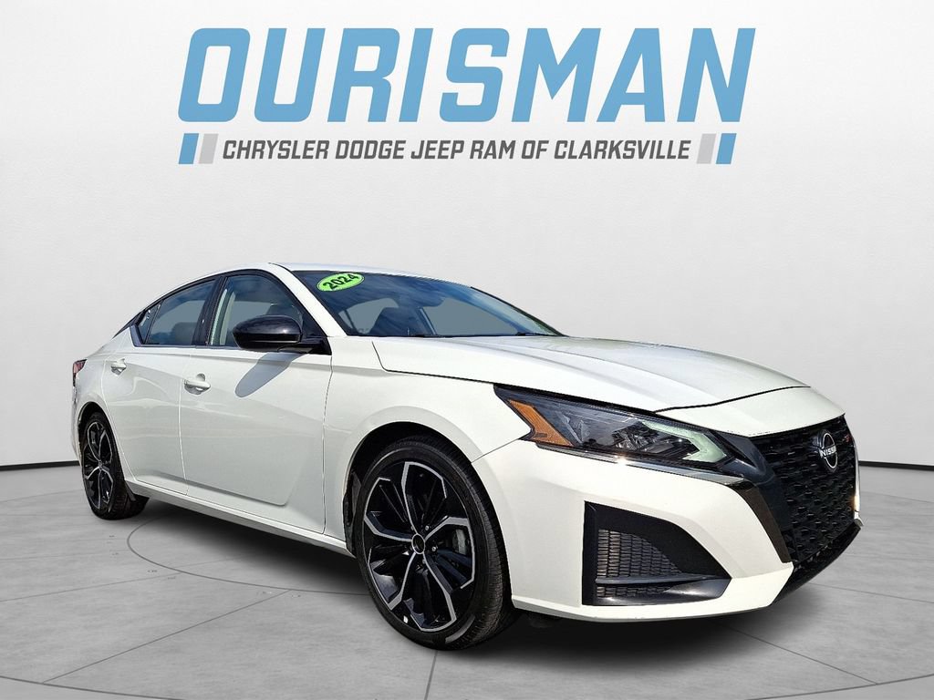 Used 2024 Nissan Altima 2.5 SR