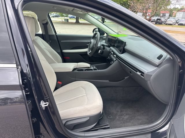 Used 2025 Hyundai Sonata SEL image 15