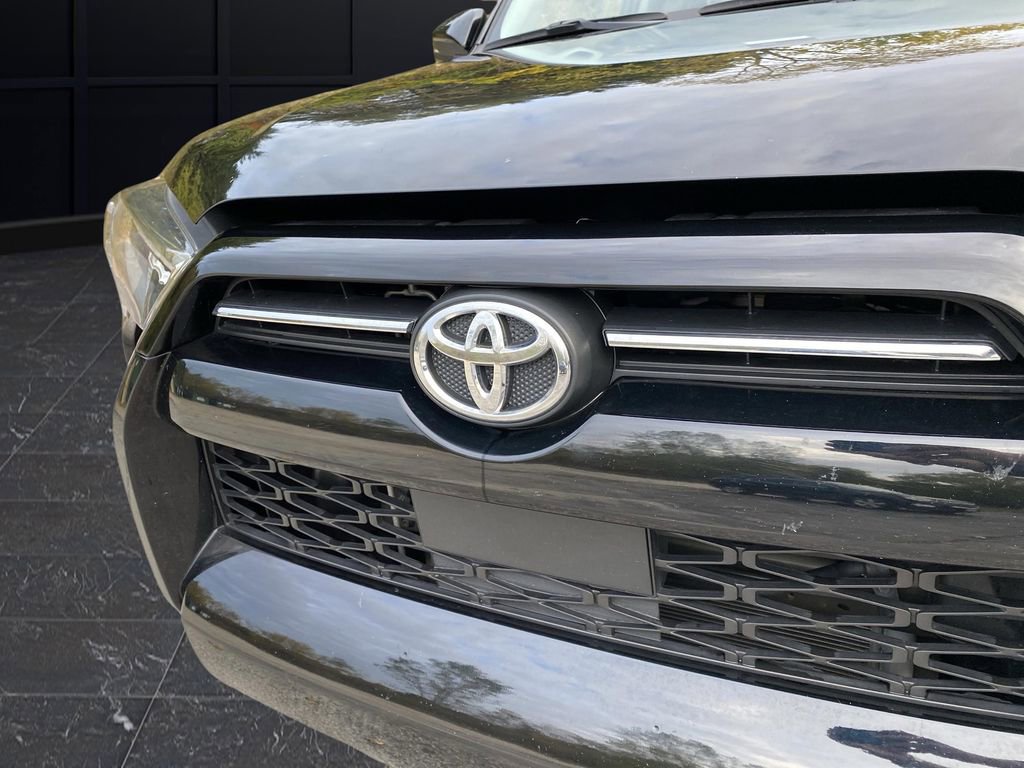 Used 2024 Toyota 4Runner SR5 Premium image 45