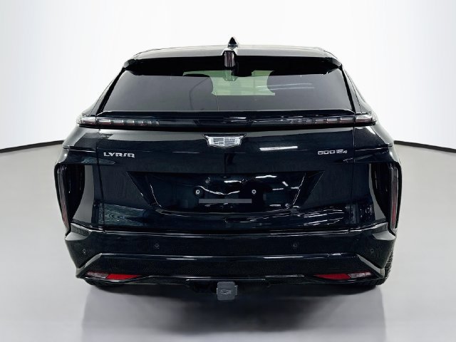 Used 2024 Cadillac Lyriq Sport AWD/4WD image 8