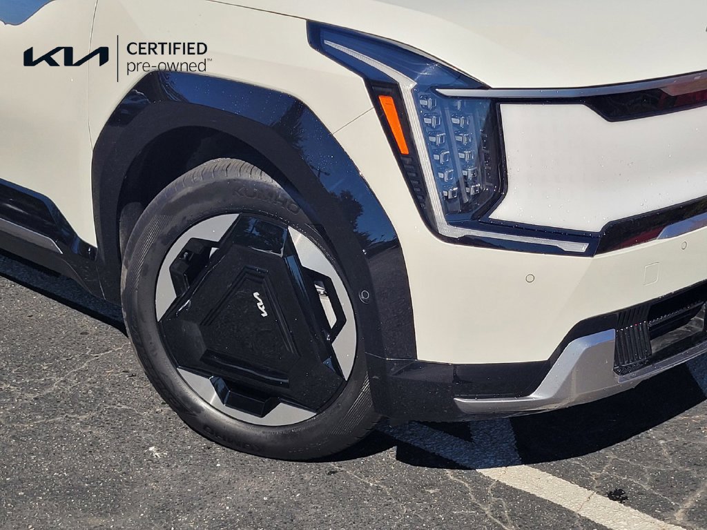 Certified 2024 Kia EV9 Land AWD/4WD image 9