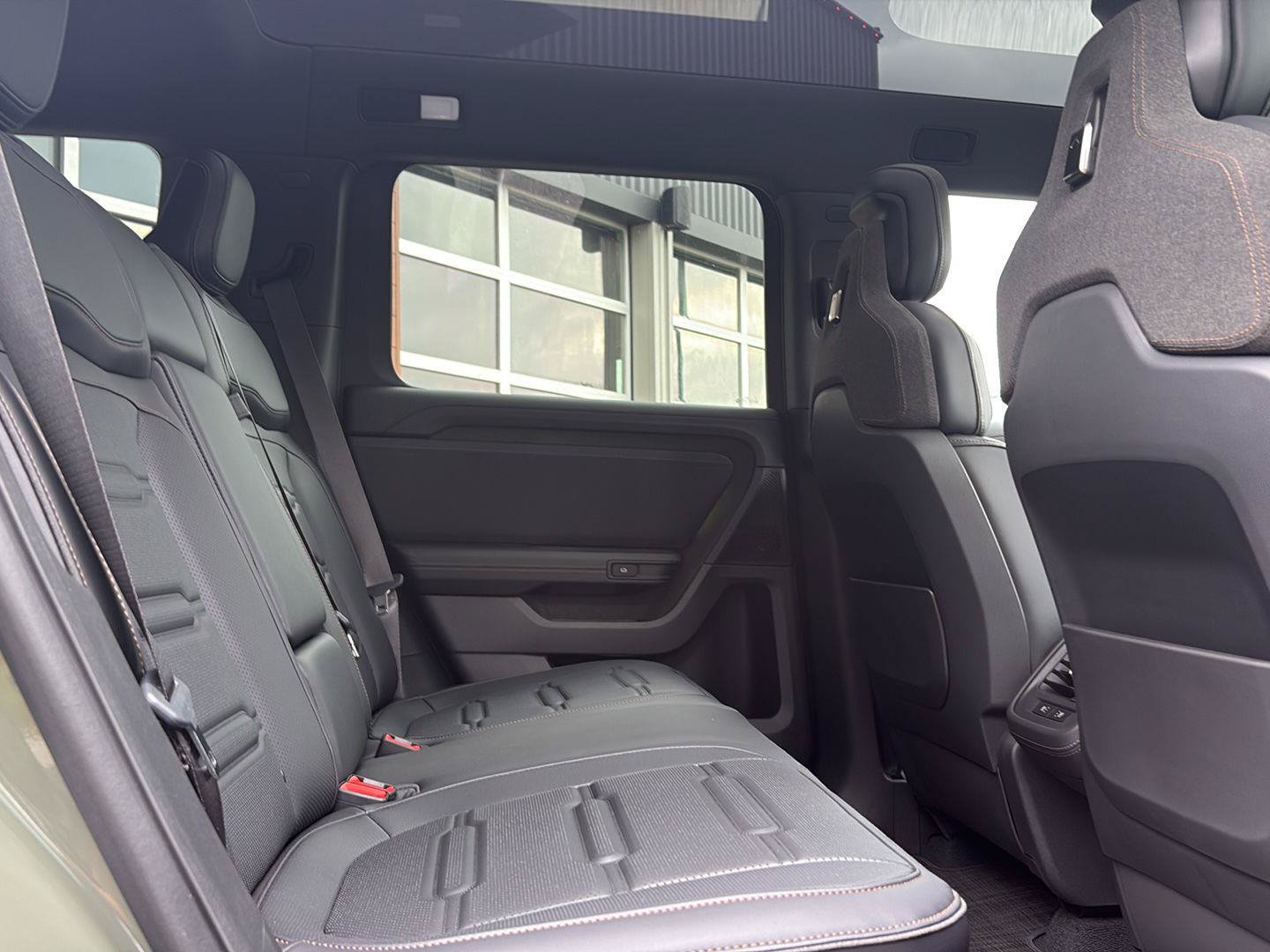 Used 2027 Rivian R2 Performance AWD/4WD image 23