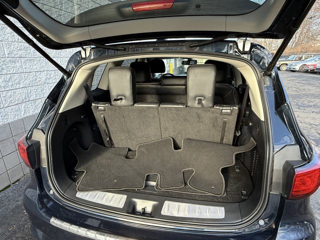 Used 2020 INFINITI QX60 Luxe w/ Essential Package image 11