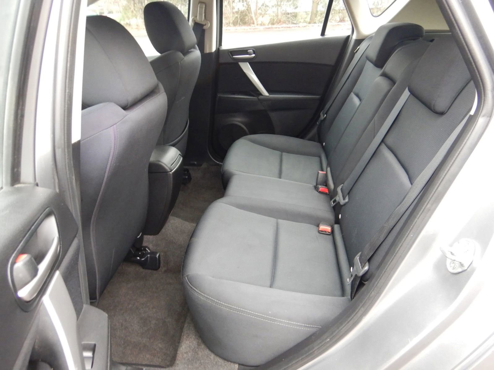 Used 2010 MAZDA MAZDA3 s Sport image 15