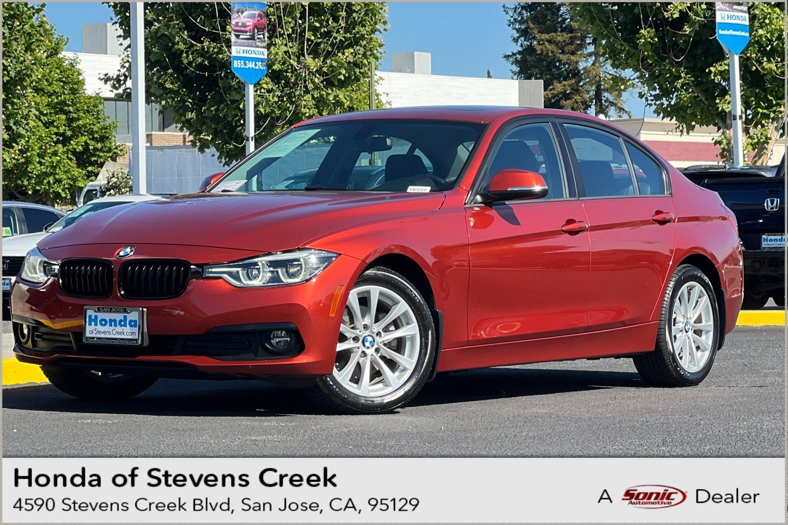 Used 2018 BMW 320i xDrive Sedan