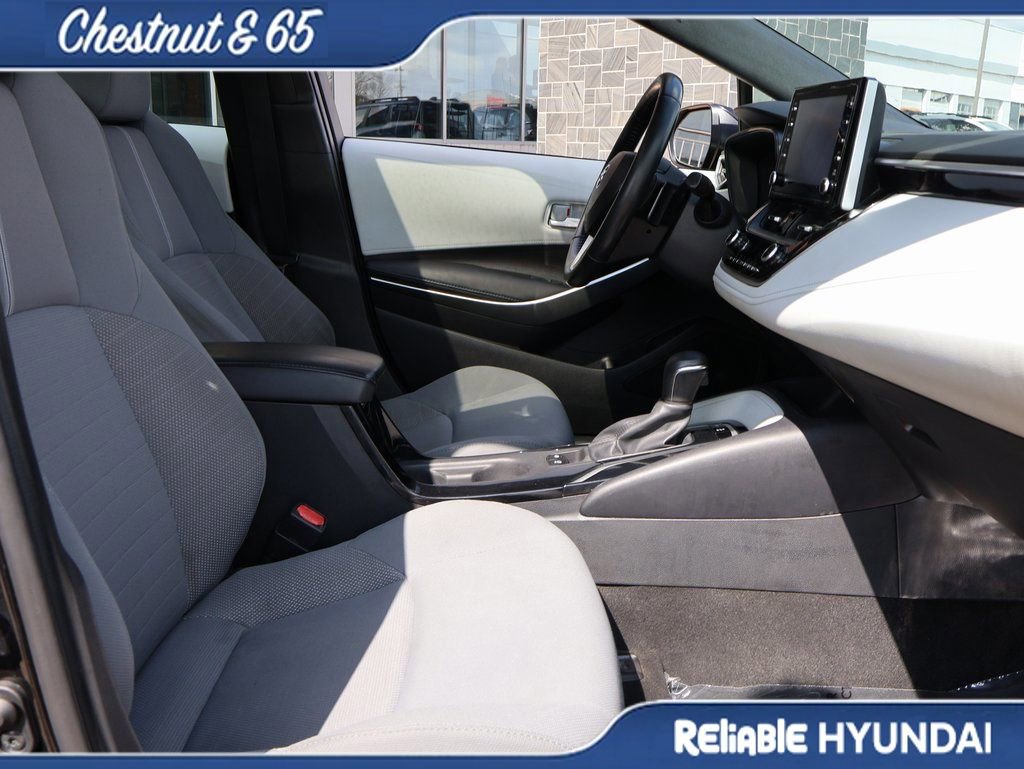 Used 2020 Toyota Corolla SE w/ SE Premium Package image 10