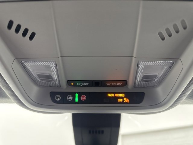 Used 2023 Chevrolet Equinox LT w/ Driver Convenience Package image 21