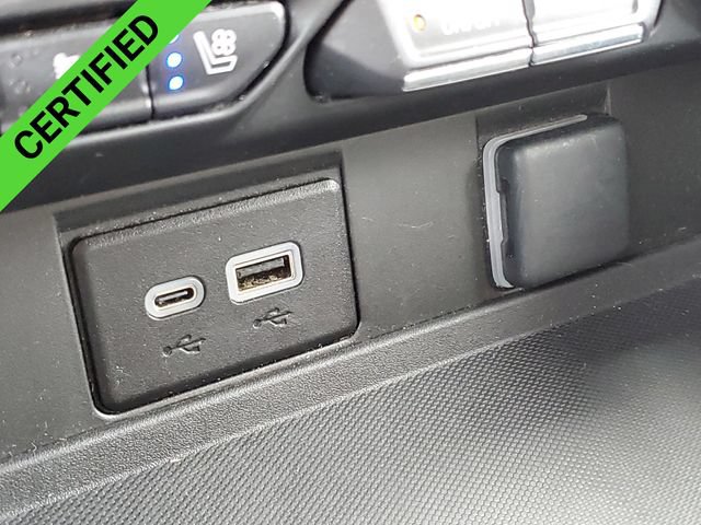 Certified 2024 Chevrolet Suburban Premier AWD/4WD image 20