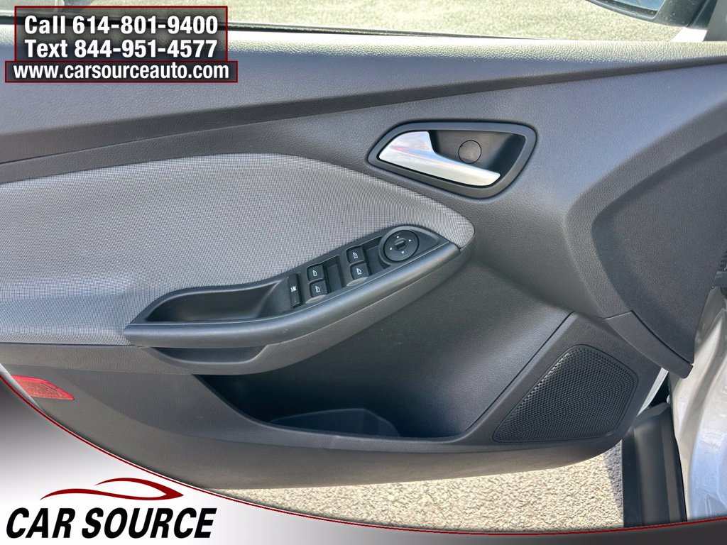 Used 2013 Ford Focus SE FWD image 14