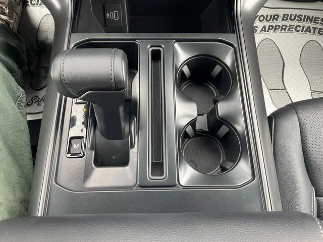 New 2025 Ford F150 Lariat w/ Equipment Group 501A Mid image 33