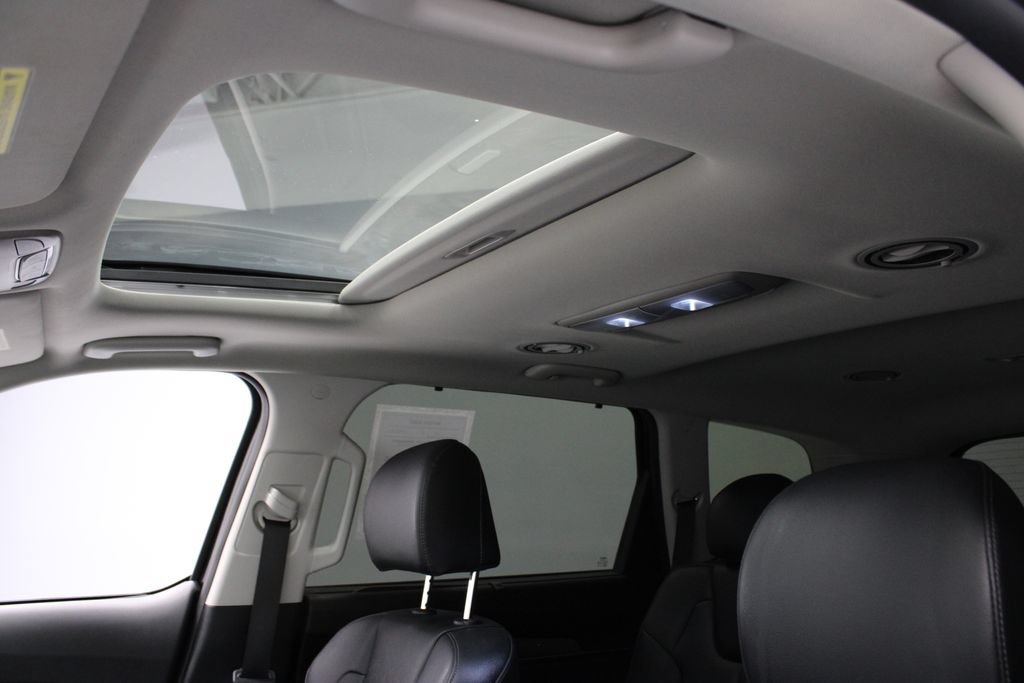 Used 2022 Kia Telluride EX w/ EX Premium Package FWD image 34