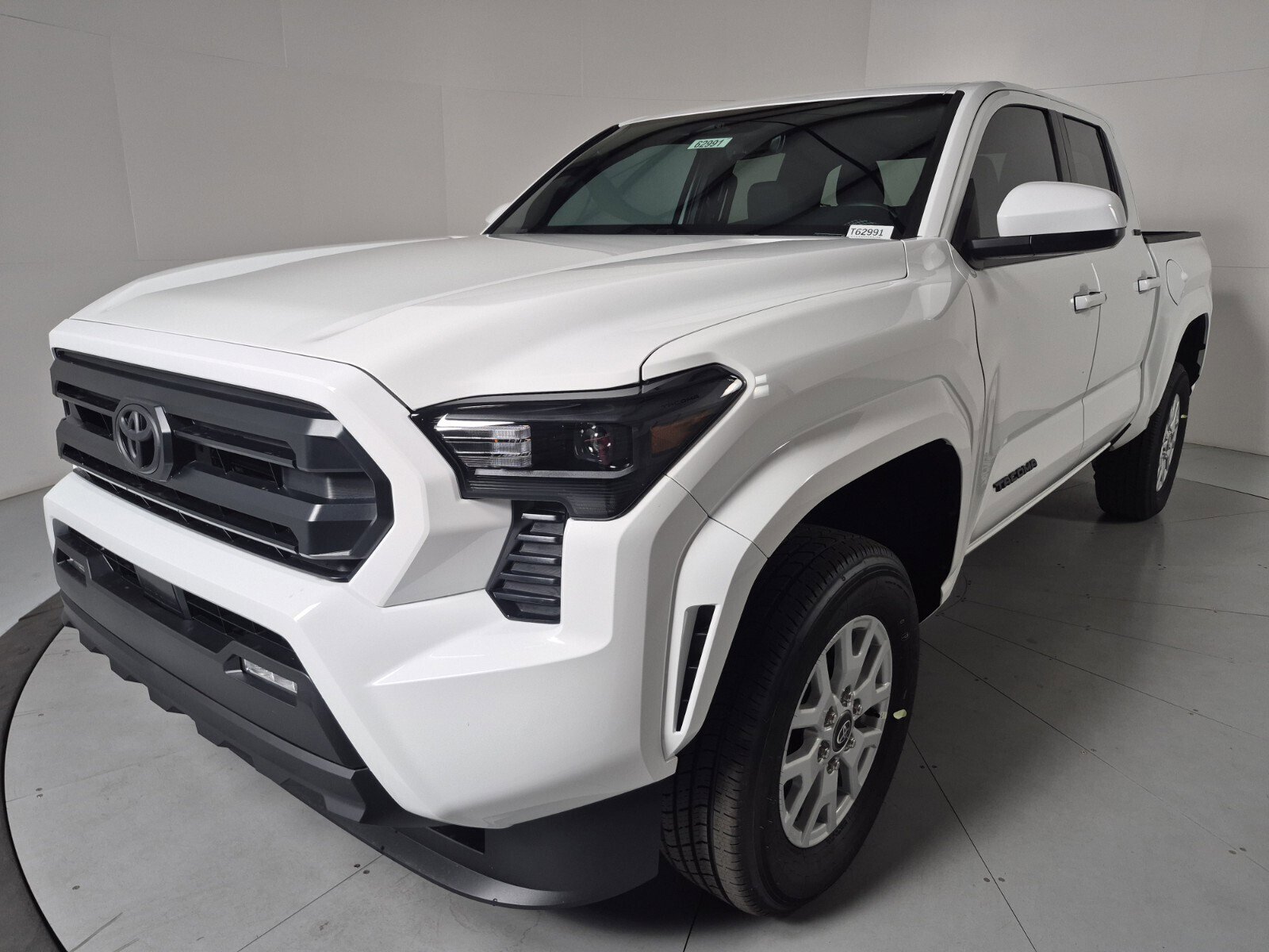 New 2026 Toyota Tacoma SR5