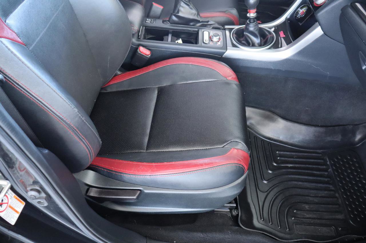 Used 2017 Subaru WRX STI Limited image 39