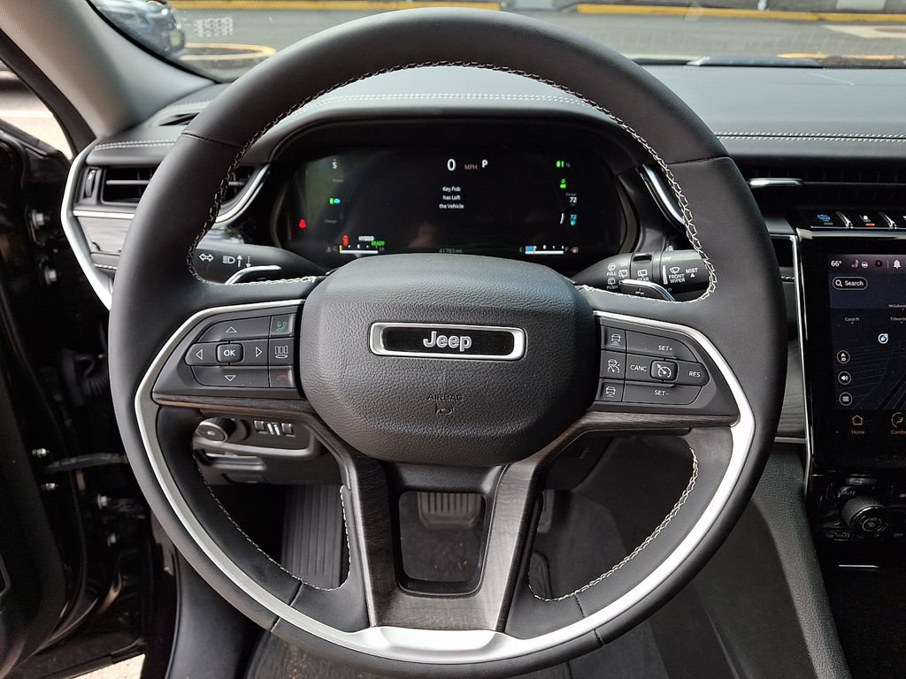 Used 2022 Jeep Grand Cherokee Limited 4xe AWD/4WD image 20