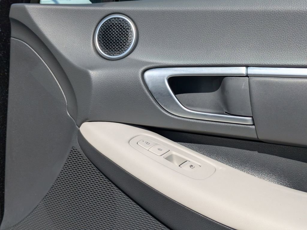 Used 2025 Hyundai Sonata SEL image 33