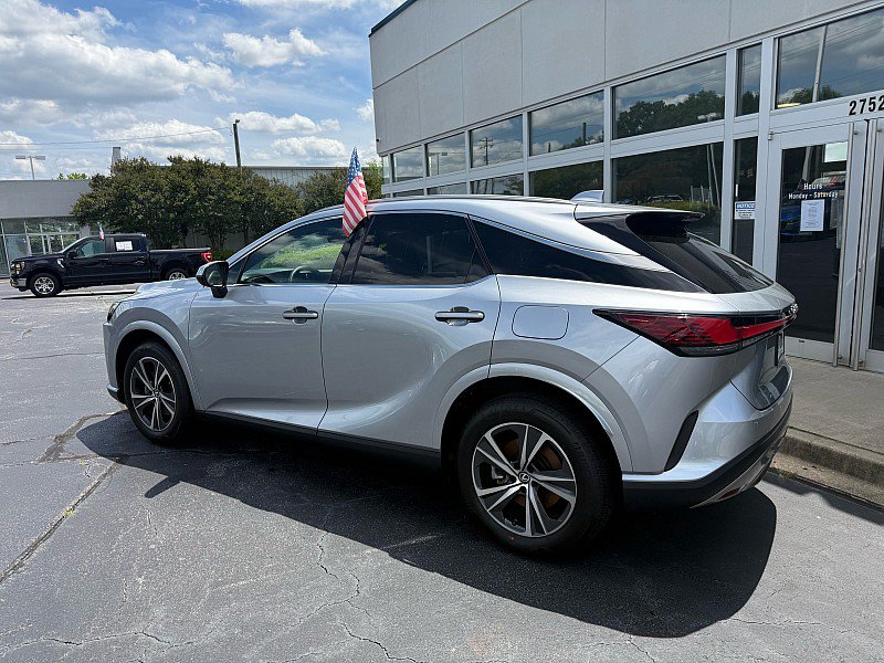 Used 2023 Lexus RX 350 Premium w/ Cold Area Package AWD/4WD image 3