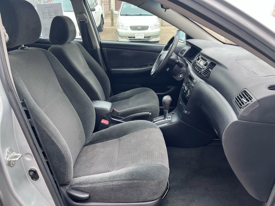 Used 2006 Toyota Corolla CE image 17