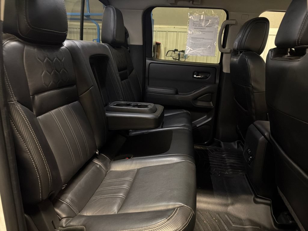Used 2022 Nissan Frontier SV w/ SV Premium Package AWD/4WD image 43