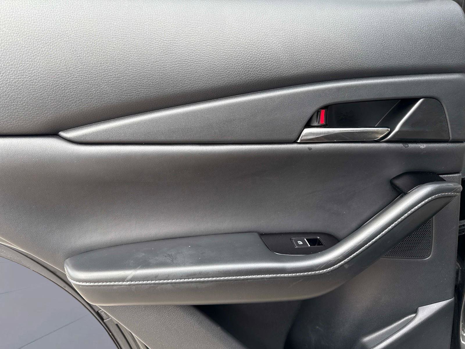 Certified 2025 MAZDA CX-30 AWD 2.5 S w/ Preferred Package image 11