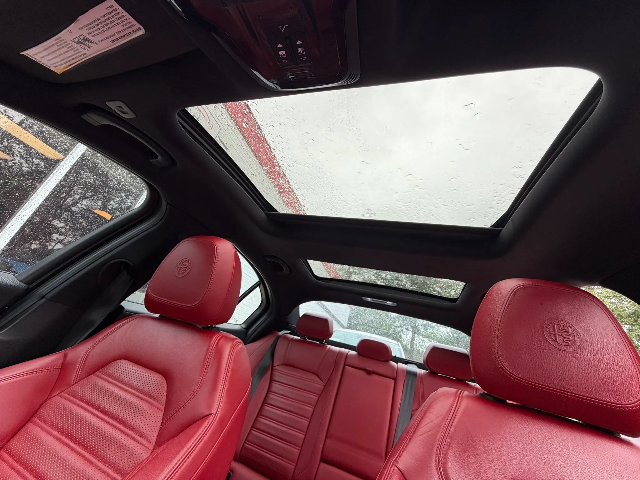 Used 2020 Alfa Romeo Giulia Ti Sport RWD image 31