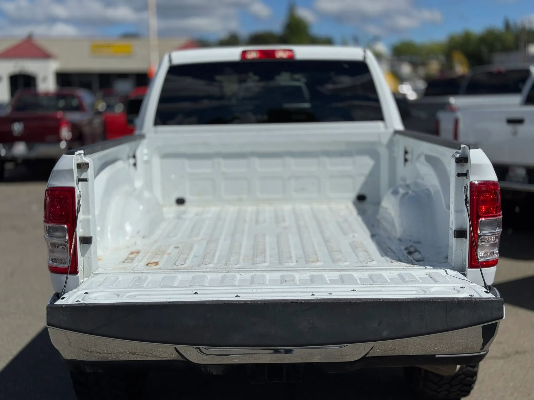 Used 2024 RAM 2500 Big Horn AWD/4WD image 16