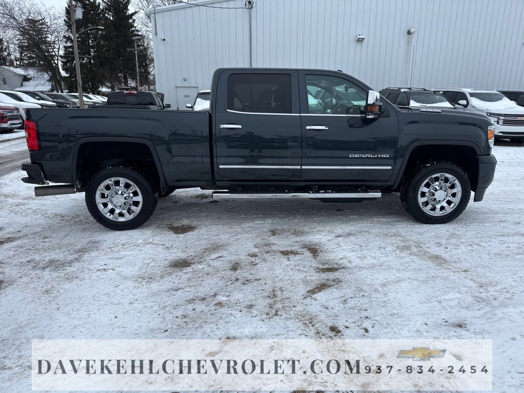 Used 2017 GMC Sierra 2500 Denali w/ Duramax Plus Package image 6