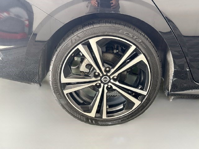 Used 2020 Nissan Sentra SR FWD image 32