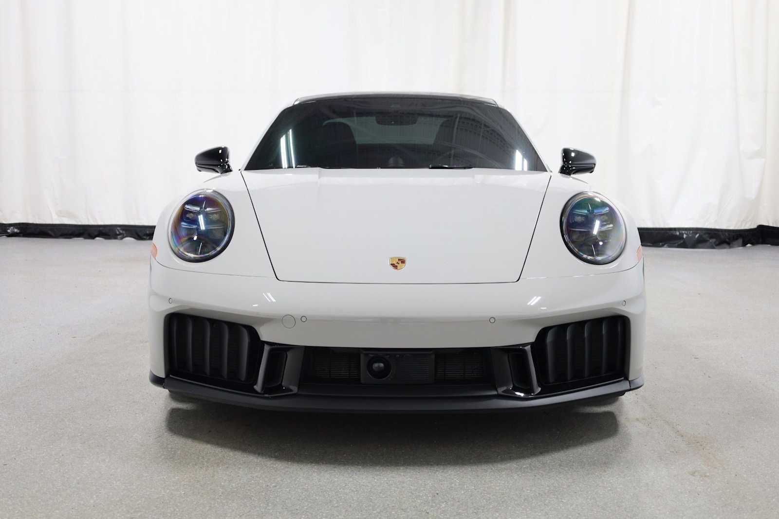 Used 2025 Porsche 911 Carrera 4 GTS AWD/4WD image 14