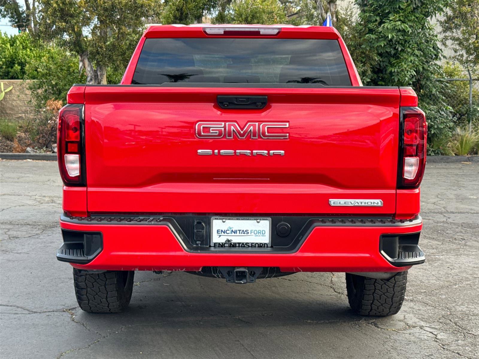 Used 2023 GMC Sierra 1500 Elevation AWD/4WD image 13