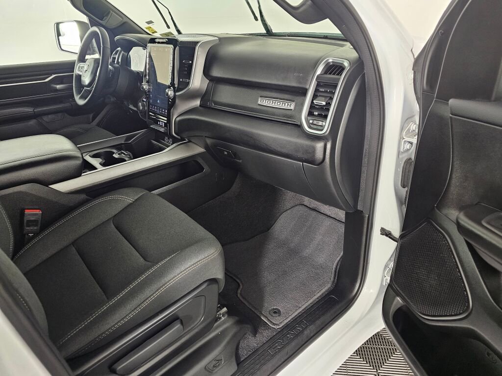 Used 2025 RAM 1500 Big Horn image 38