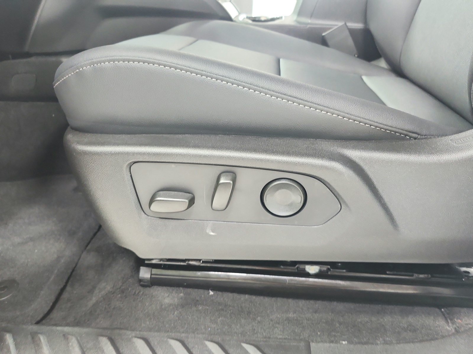 New 2026 GMC Canyon Elevation w/ Convenience Package AWD/4WD image 20