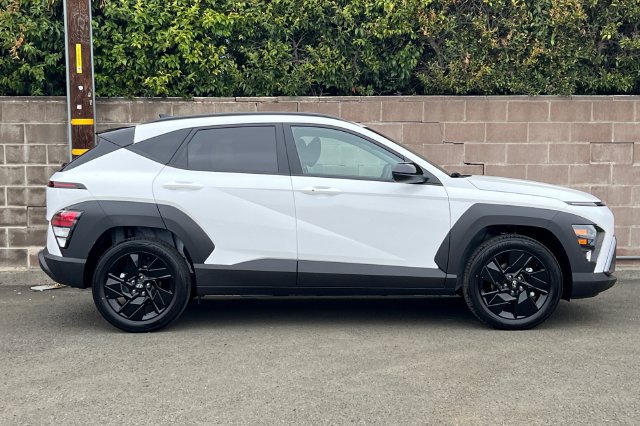 New 2026 Hyundai Kona SEL Sport FWD image 5