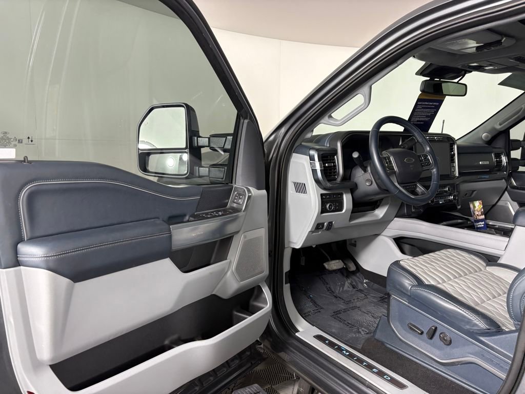 Certified 2024 Ford F350 Limited w/ FX4 Off-Road Package image 11
