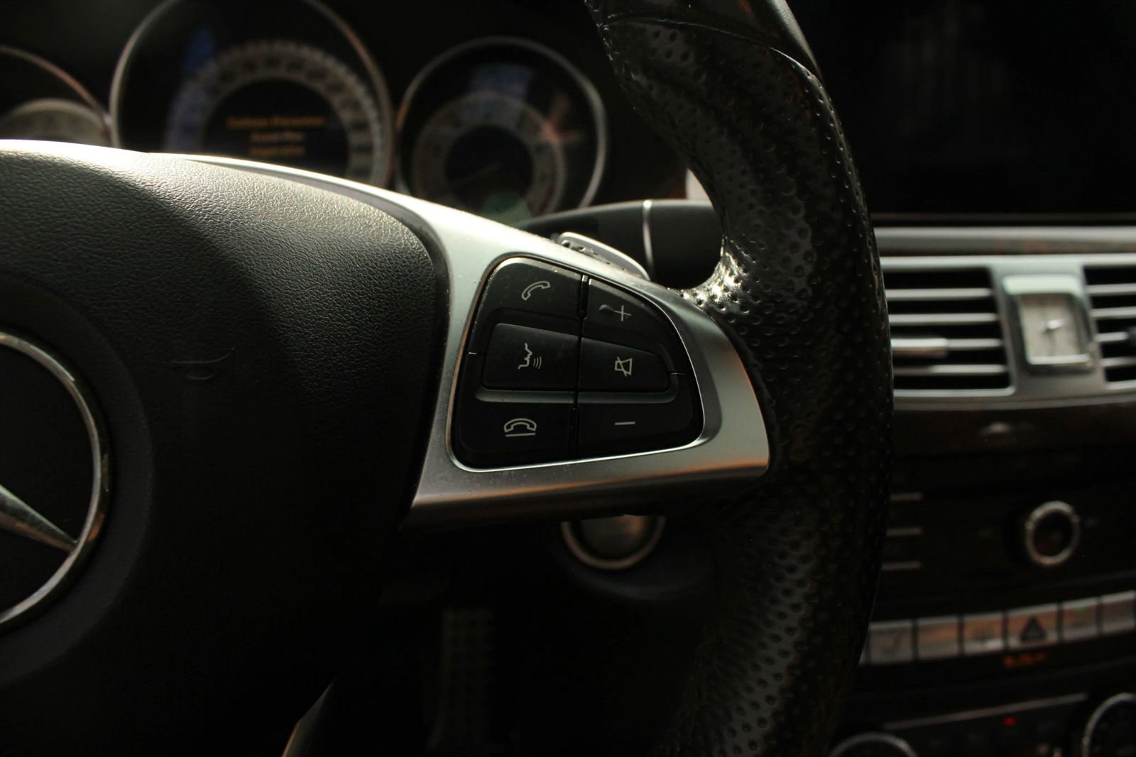 Used 2015 Mercedes-Benz CLS 400 image 28