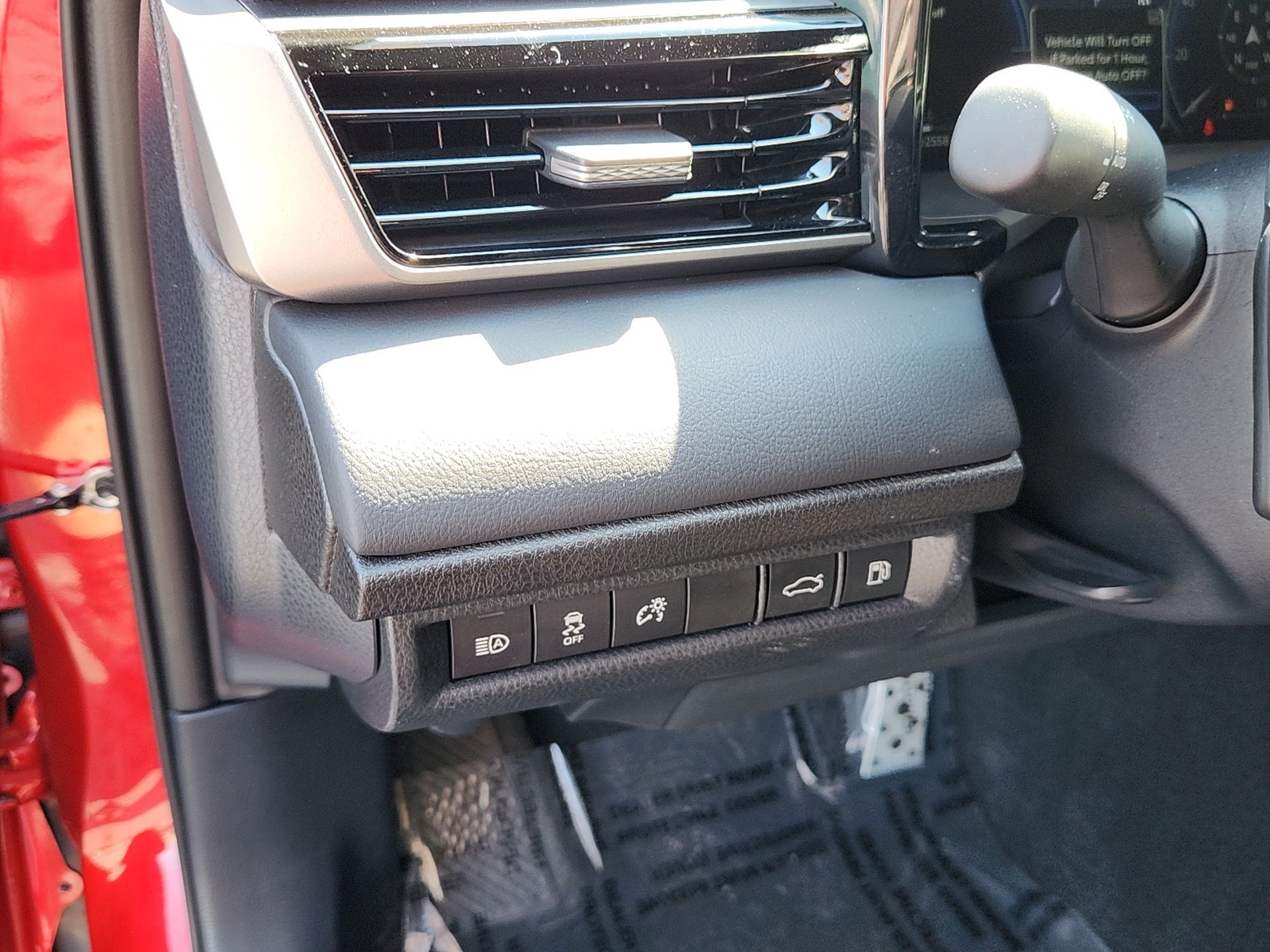 Used 2025 Toyota Camry XSE image 12