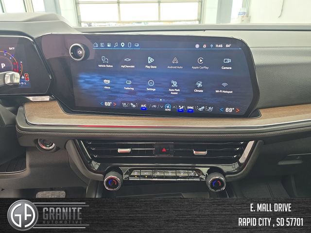 Used 2025 Chevrolet Tahoe High Country AWD/4WD image 17